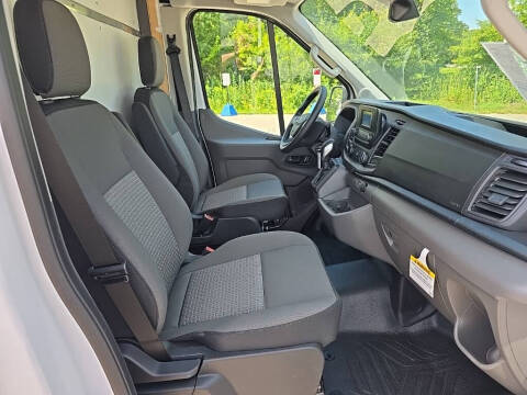 2025 Ford Transit 250