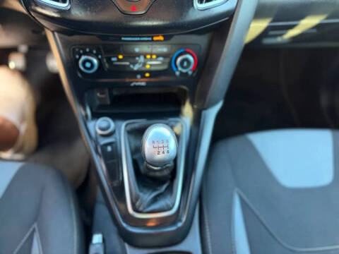 2017 Ford Focus ST