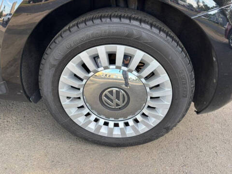 2013 Volkswagen Beetle