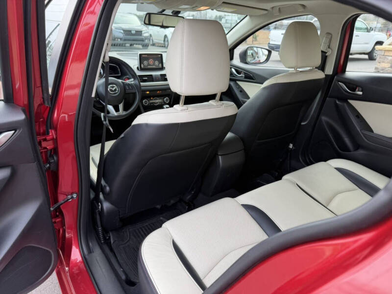 2014 Mazda MAZDA3 s Grand Touring