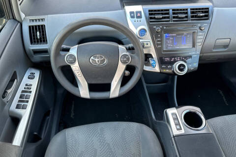 2014 Toyota Prius v