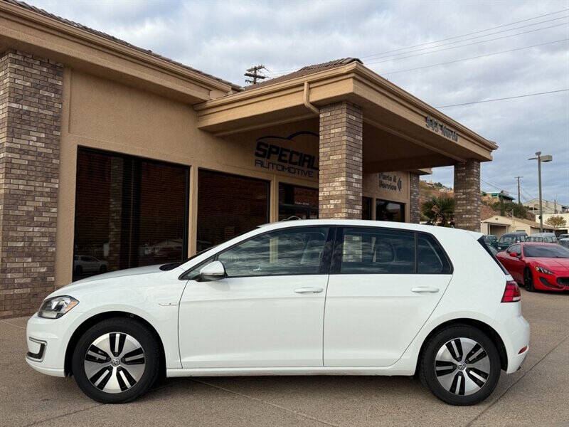 2017 Volkswagen e-Golf SE