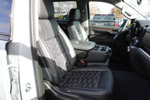 2024 GMC Sierra 1500 Elevation Standard