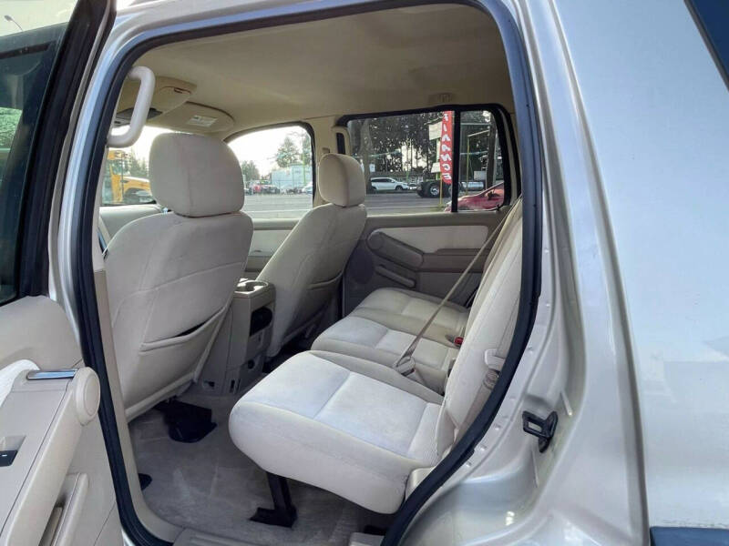 2006 Ford Explorer XLT