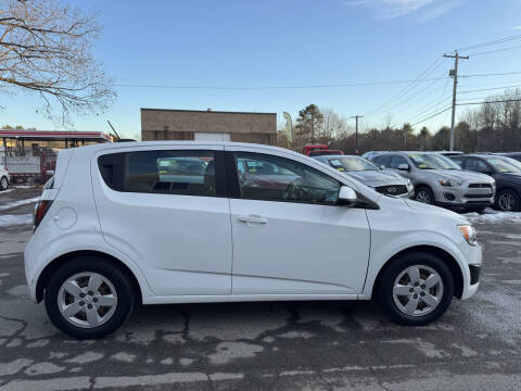 2016 Chevrolet Sonic LS Auto