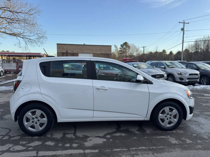 2016 Chevrolet Sonic LS Auto