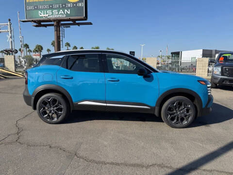 2025 Nissan Kicks SR