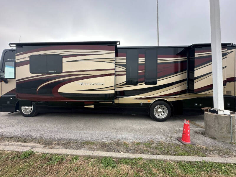 2015 Fleetwood RV Excursion 35B