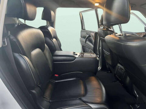2016 Infiniti QX80