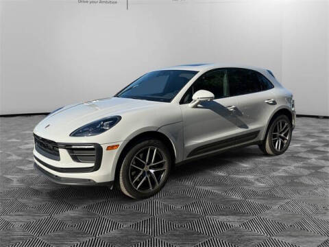 2022 Porsche Macan