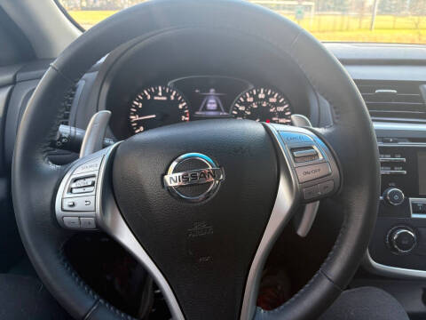 2017 Nissan Altima 2.5 SR