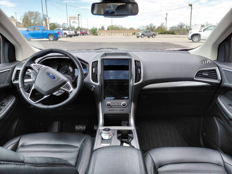 2024 Ford Edge