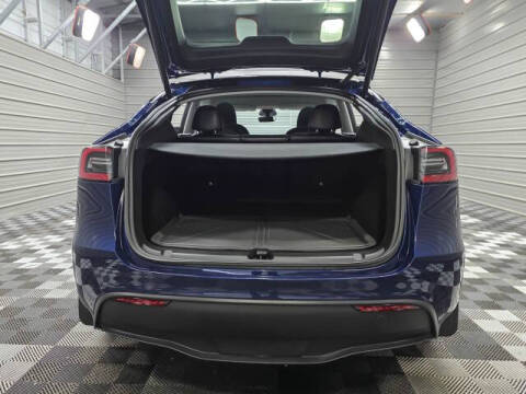 2025 Tesla Model Y Long Range