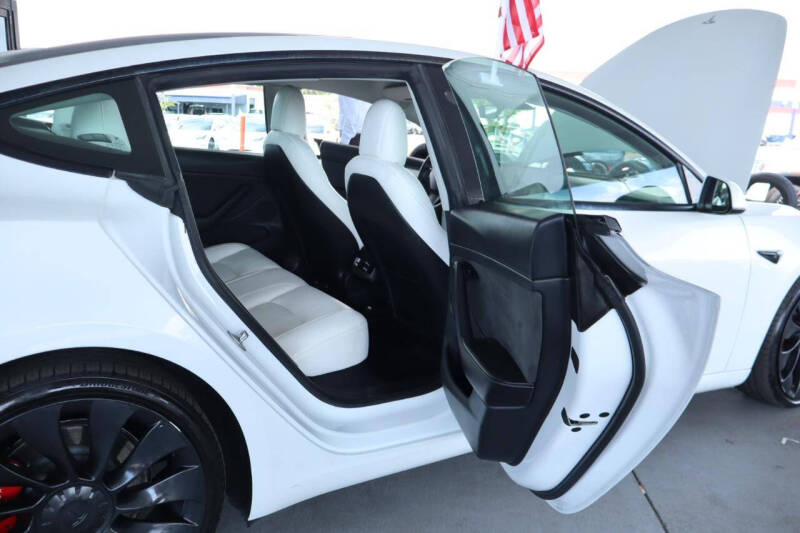 2022 Tesla Model 3 Performance