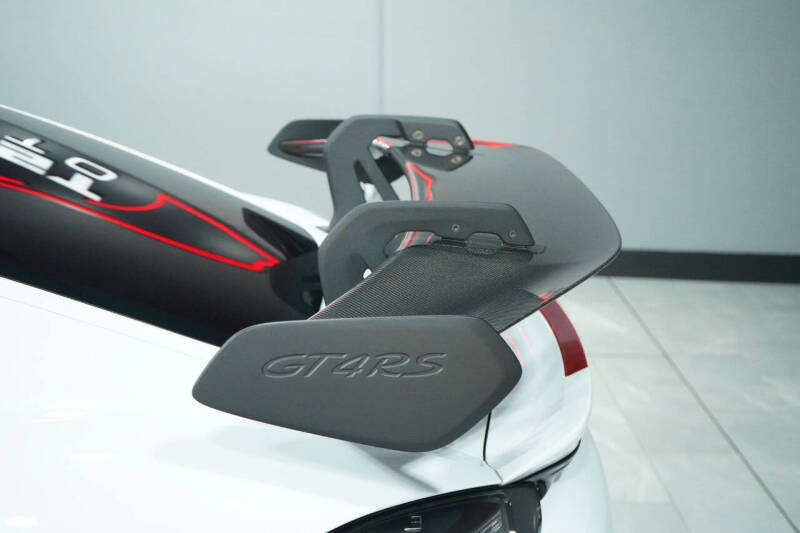 2023 Porsche 718 Cayman GT4 RS