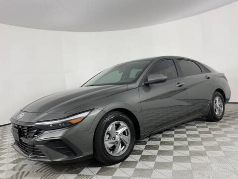 2024 Hyundai Elantra for sale at AUTO HOUSE TEMPE in Phoenix AZ
