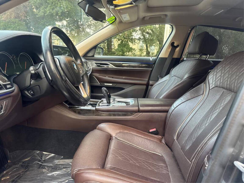 2016 BMW 7 Series 740i