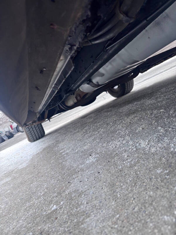 2000 Ford E-Series E-150
