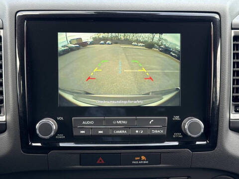 2023 Nissan Frontier SV