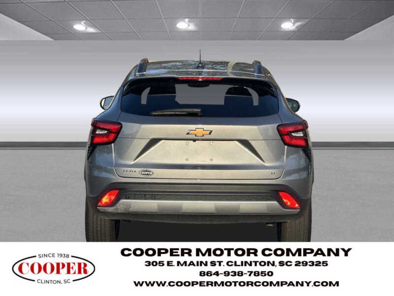 2025 Chevrolet Trax LT