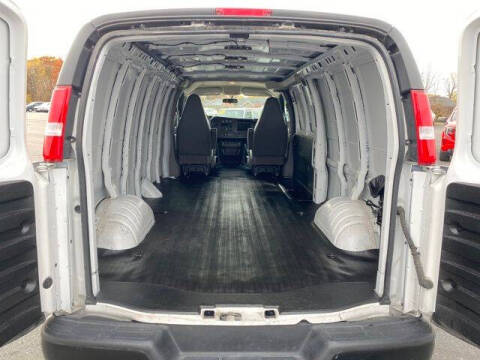 2024 GMC Savana 2500