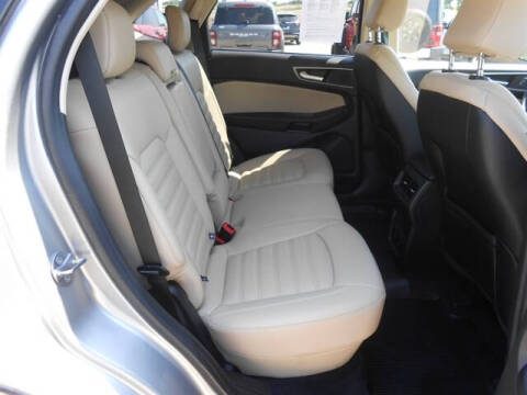 2023 Ford Edge