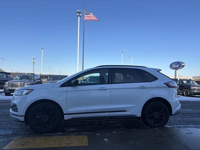 2023 Ford Edge SE