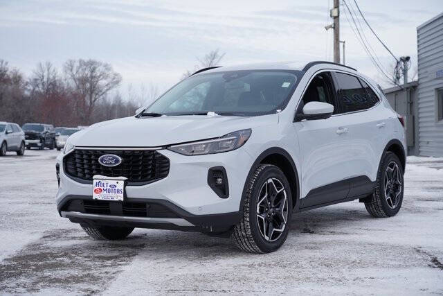2026 Ford Escape Hybrid Platinum