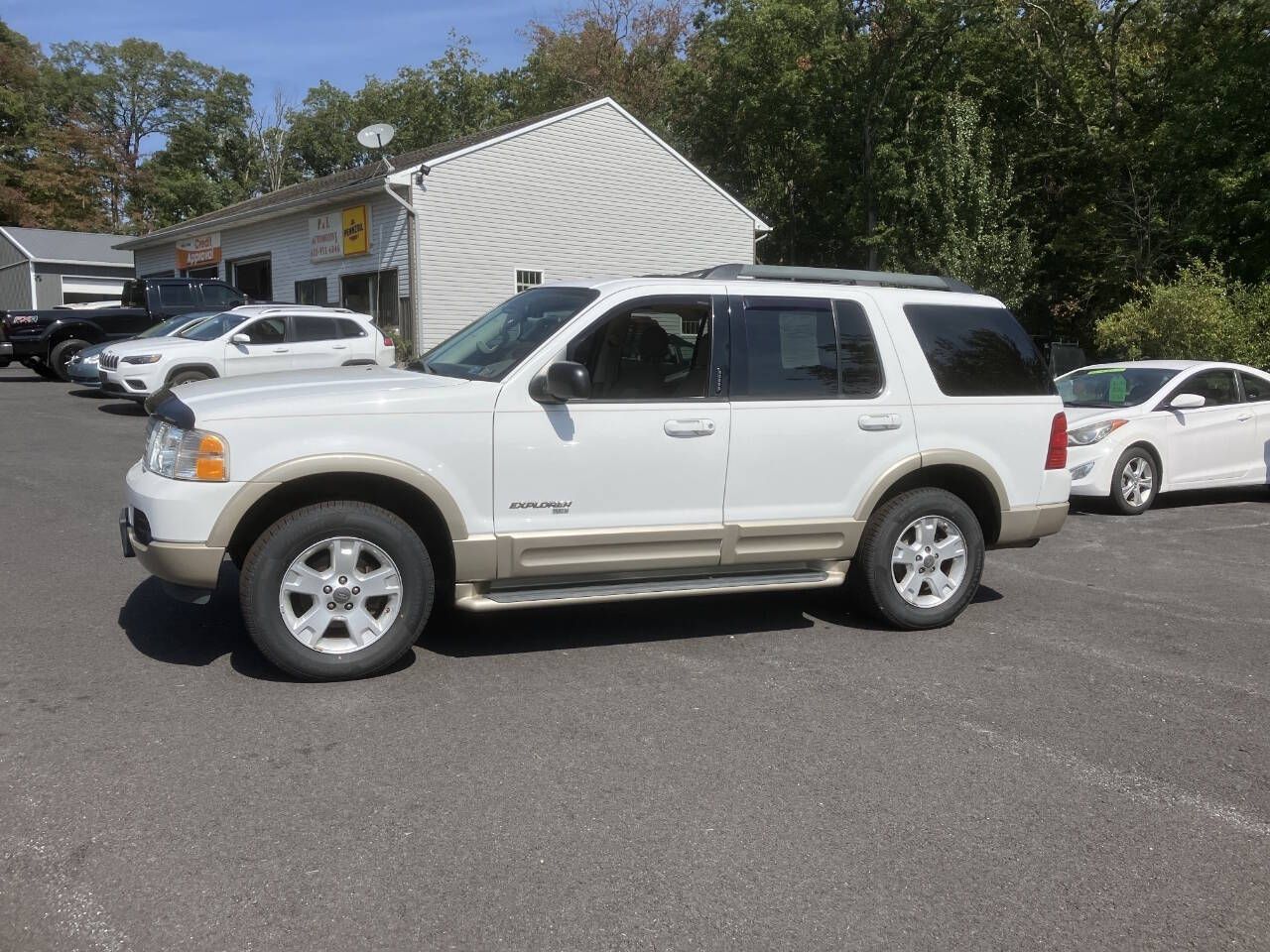 2005 Ford Explorer for sale at TD AUTO SALES LLC in Effort, PA