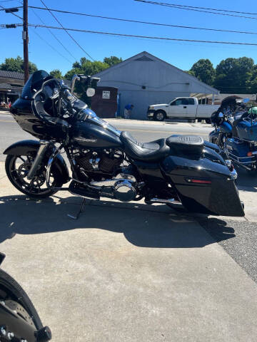 2023 Harley-Davidson Road Glide FLTRX