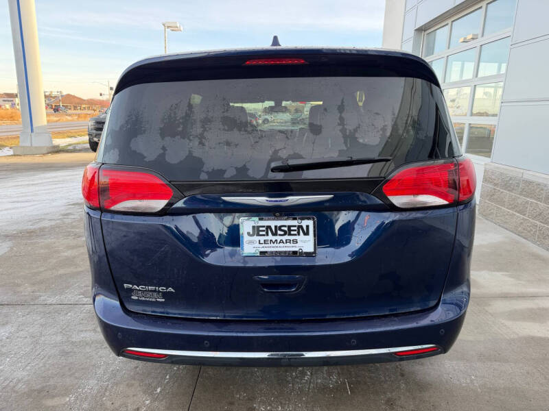 2020 Chrysler Pacifica Touring L Plus