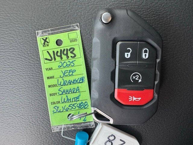 2025 Jeep Wrangler Sahara
