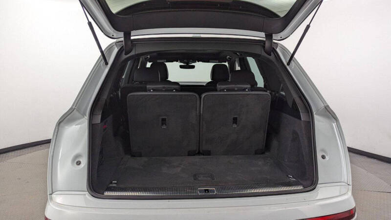 2022 Audi Q7 quattro Premium Plus 45 TFSI