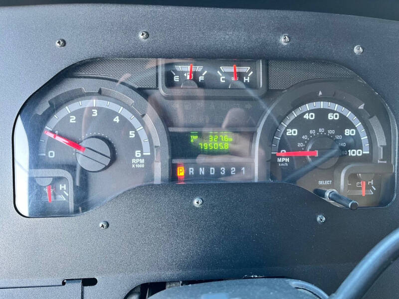 2011 Ford E-Series E-350 SD