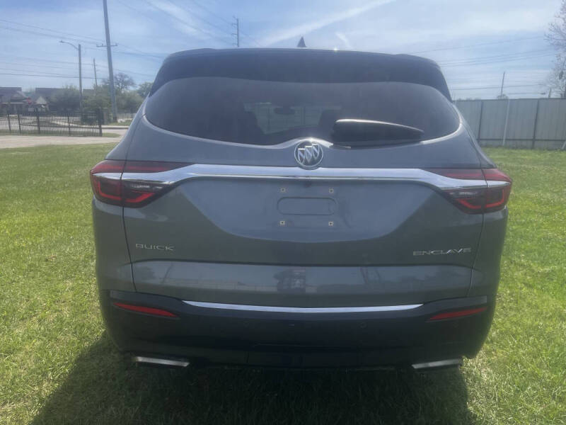 2018 Buick Enclave Essence