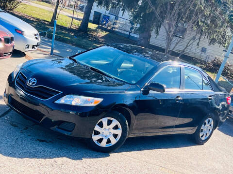 2011 Toyota Camry for sale at Exclusive Auto Group in Cleveland OH