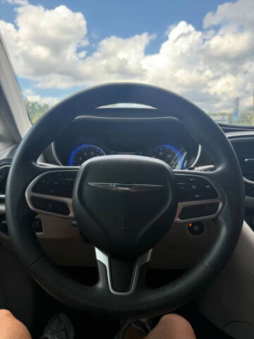 2017 Chrysler Pacifica Touring