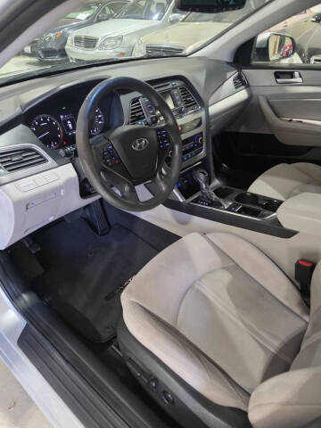 2015 Hyundai Sonata SE