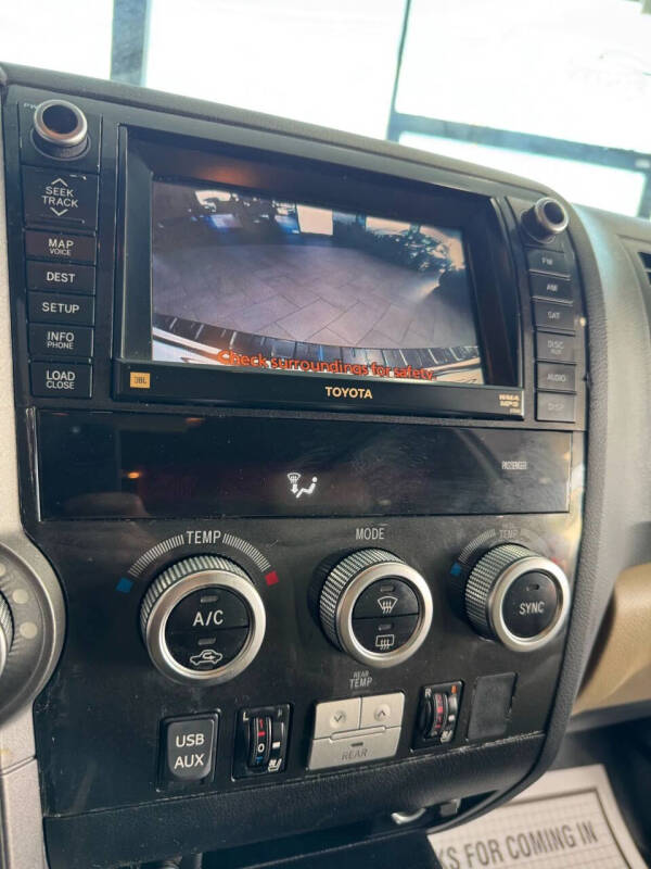 2012 Toyota Sequoia Platinum