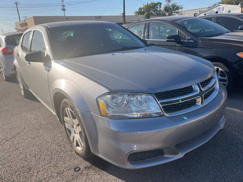 2014 Dodge Avenger null photo 10