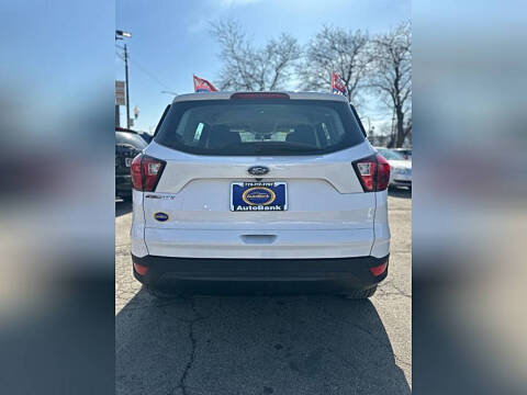 2019 Ford Escape S