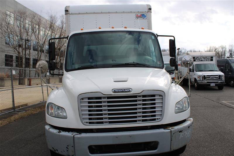2013 Freightliner M2 106