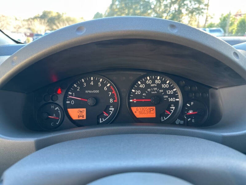 2016 Nissan Frontier SV