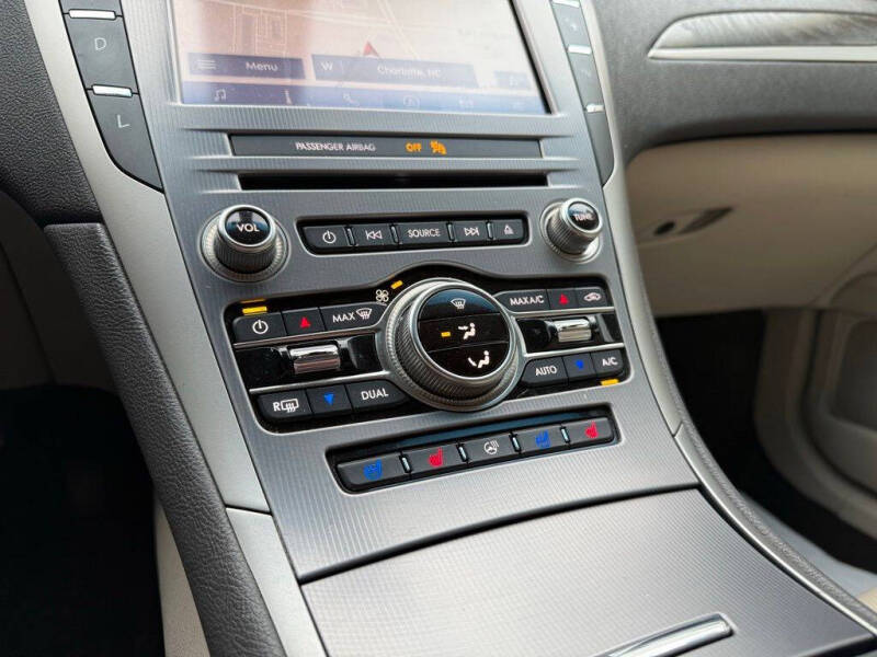 2020 Lincoln MKZ Hybrid Reserve