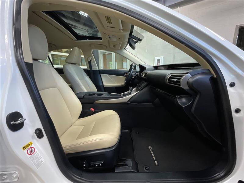 2015 Lexus IS 250