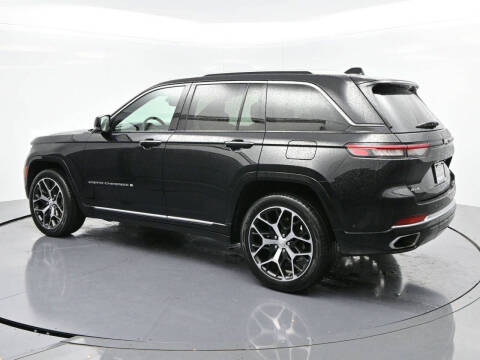 2023 Jeep Grand Cherokee Summit Reserve