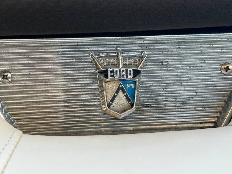 1957 Ford Fairlane 500