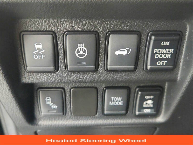 2017 Nissan Pathfinder Platinum