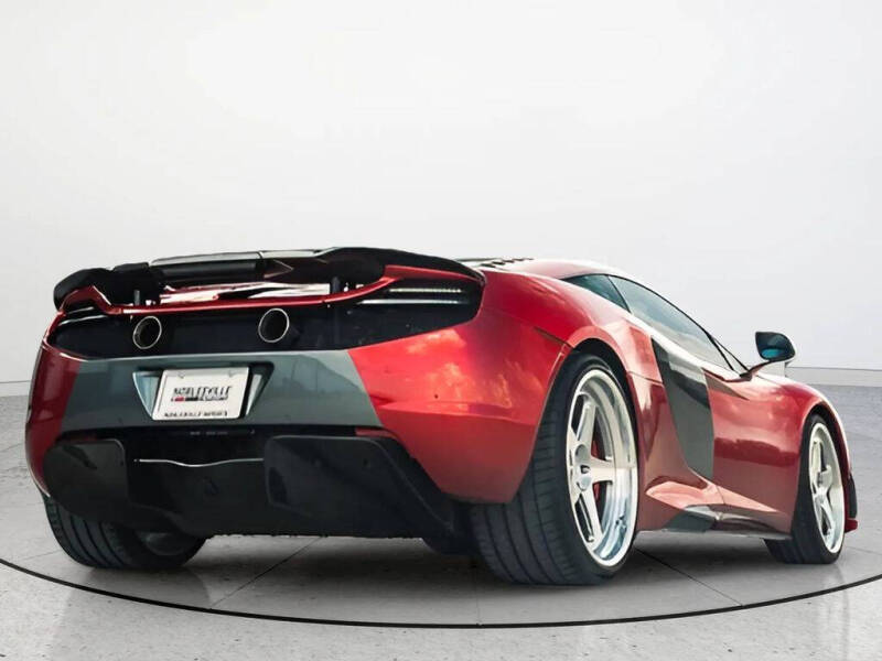 2012 McLaren MP4-12C