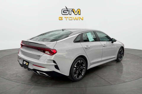 2022 Kia K5